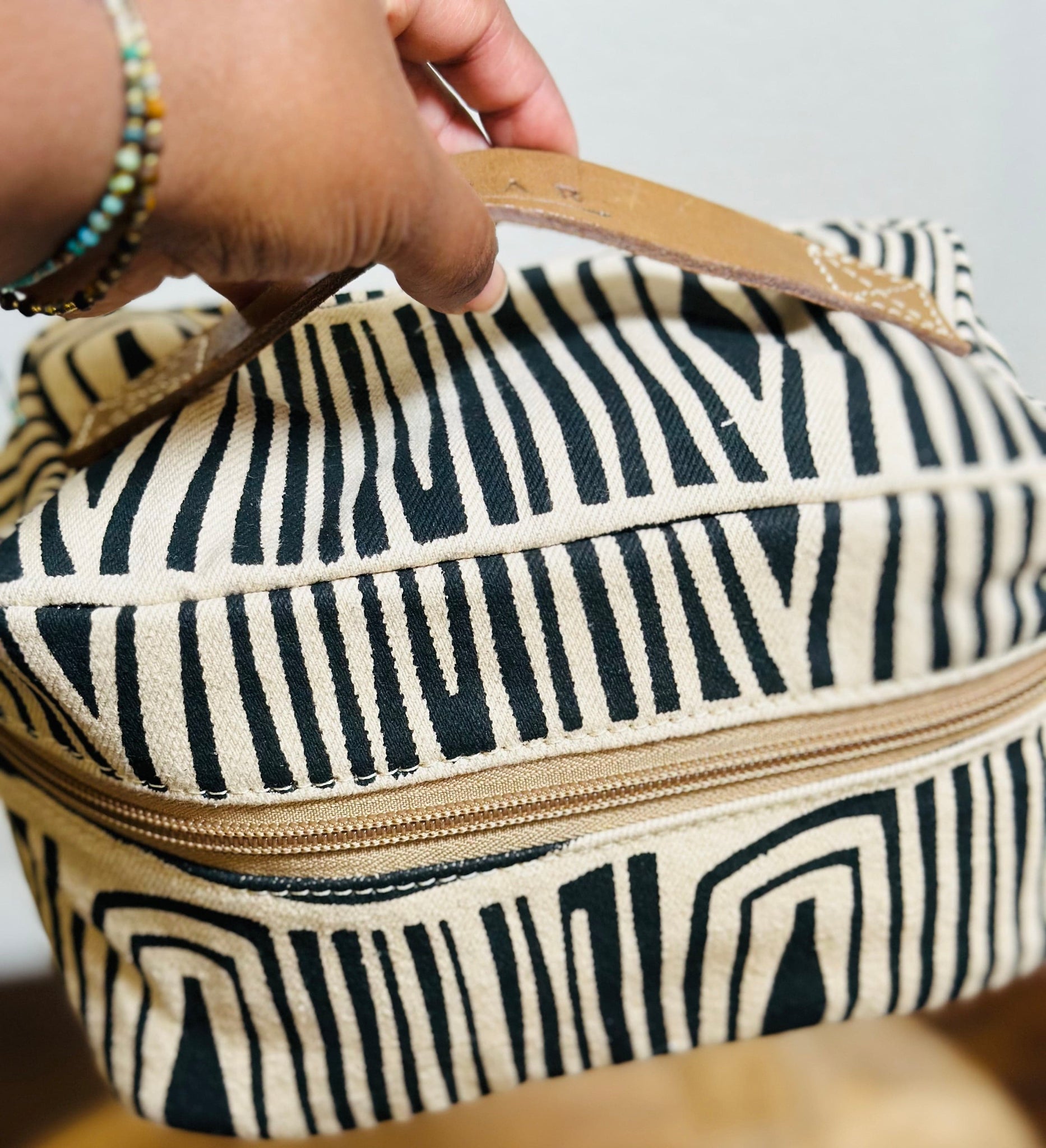 ShopYego Bags Zebra Print Alamata Makeup Bag